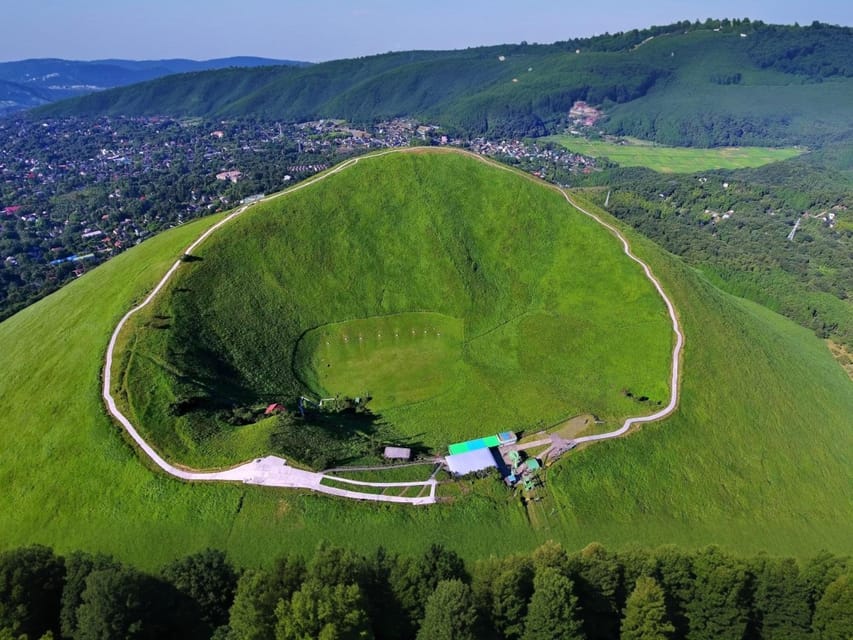 Tokyo:Izu Penisula Train Mt Omuro, Capybara Sightseeing Trip - Who should book this Izu day trip?