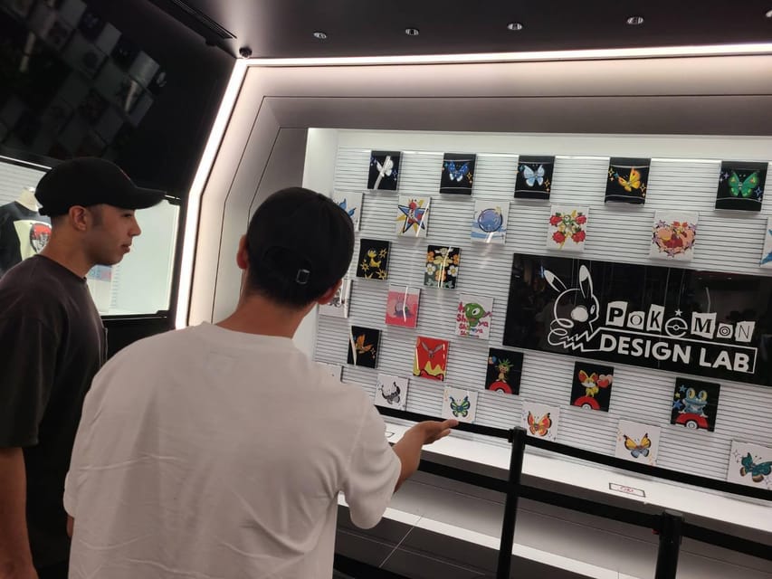Tokyo: Japanese anime stores with ramen lunch in Shibuya - Finding anime and manga goods beyond the usual souvenirs