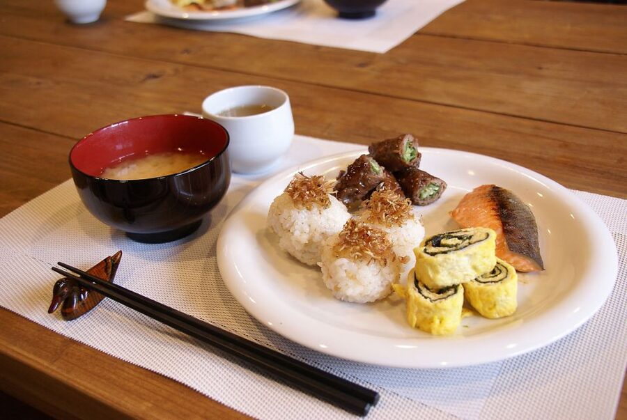 Tokyo: Japanese Home-style Cooking Class with Meal - What you cook during the first two hours
