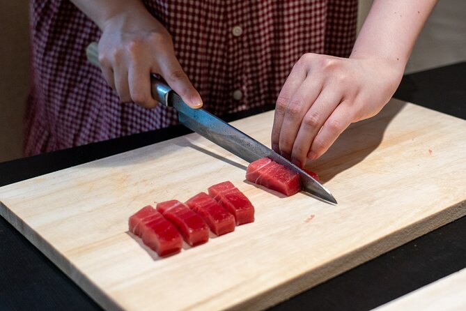 Tokyo: Japanese Knife Skills and Sashimi & Tempura Cooking Class - Why Japanese knife skills make a good Tokyo activity