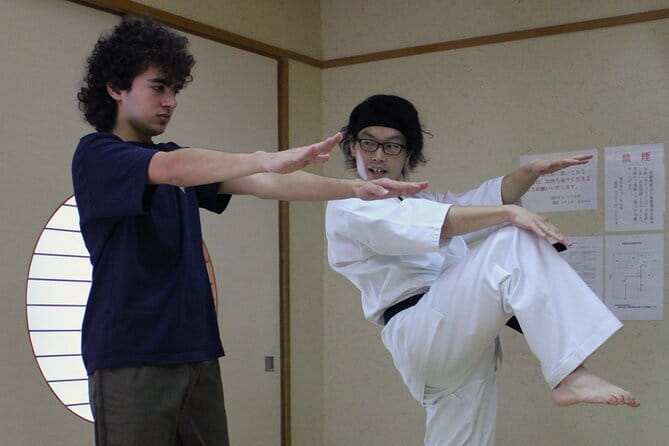 Tokyo: Karate Experience with Former All-Japan Champion - A good choice for children and families