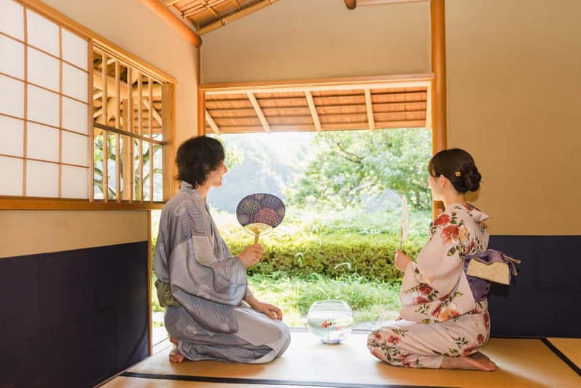 Tokyo: Kimono Rental inside Shinjuku Gyoen National Garden - Finding Rakuu-tei inside the park