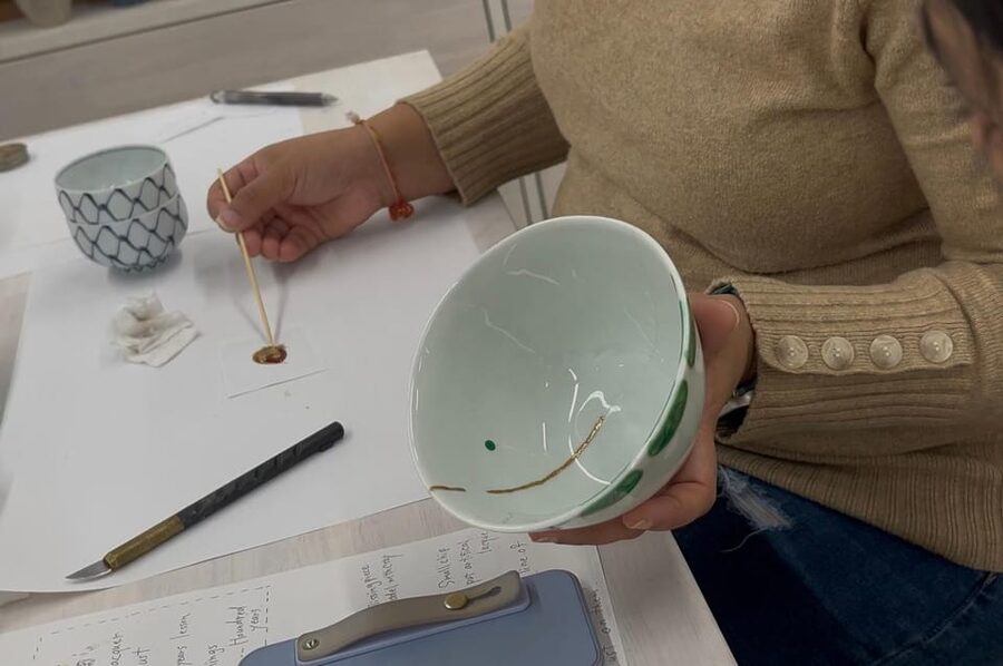 Tokyo: Kintsugi Workshop to Learn the Art of Golden Joinery - Taking home a handmade keepsake