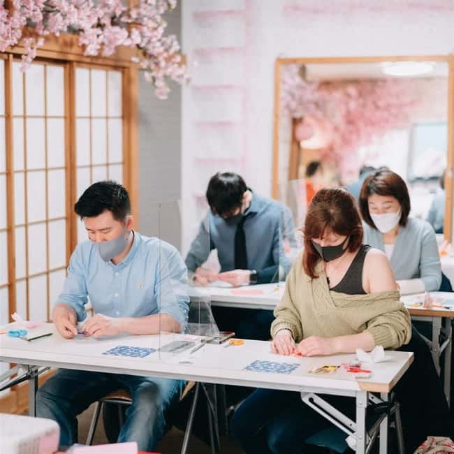 Tokyo: Learn Traditional Origami with a Local - Folding Japanese Tradition in Central Tokyo