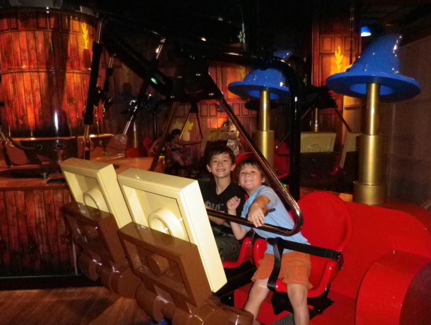 Tokyo: Legoland Discovery Center Admission Ticket - Let babies and toddlers use the Duplo playground