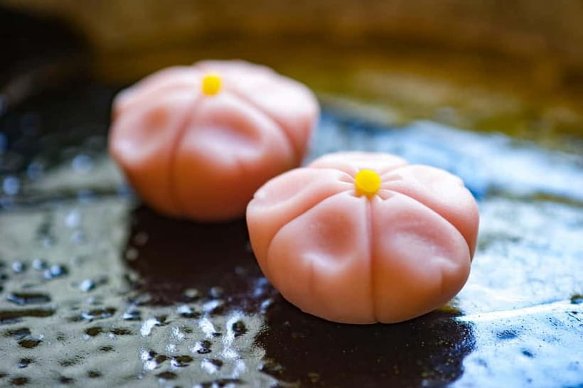 Tokyo: Matcha Making Experience with Mochi Sweets in Asakusa - Why matcha making works well in Asakusa