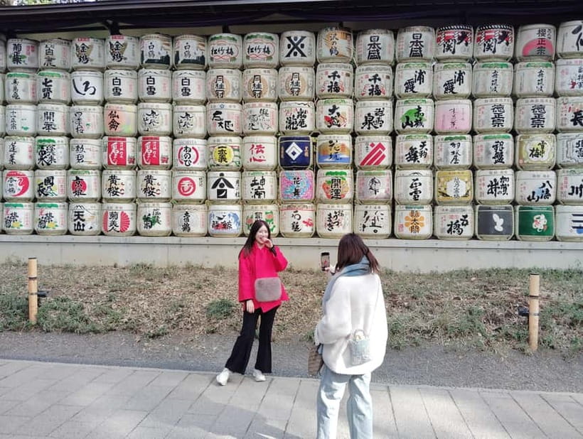 Tokyo: Meiji Jingu Shrine & Inner Garden Guided Tour (2h) - Shinen Garden and the South Pond