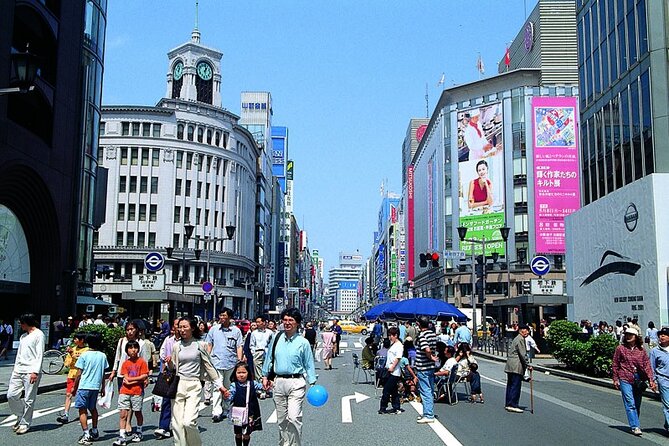 Tokyo Morning City Tour with Pick-up Service from 28 Hotels - What the guide adds to the experience