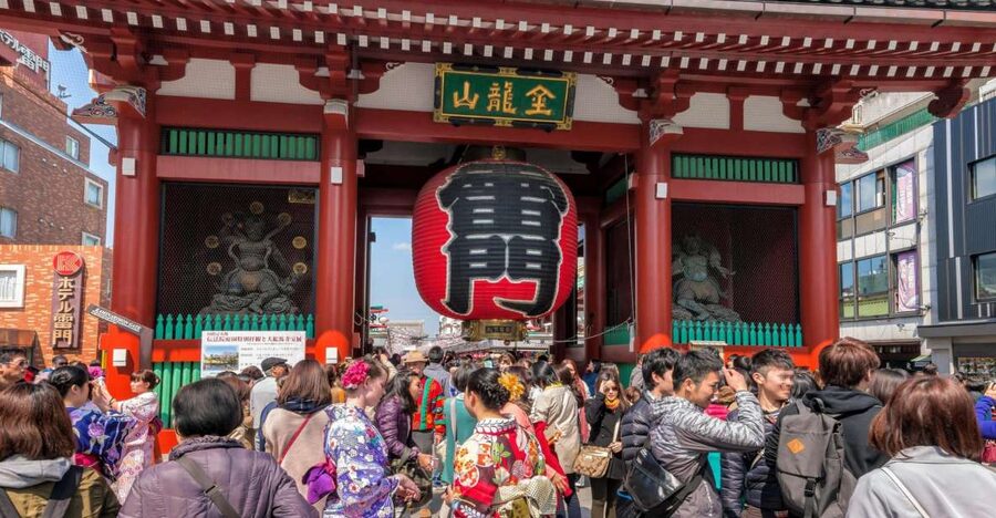 Tokyo: Morning Sightseeing Bus Tour - Harajuku, Omotesando, and the National Diet Building