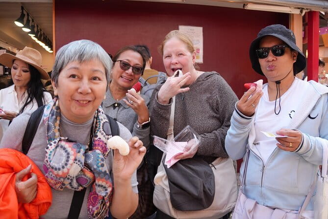 Tokyo Morning Tour : Meiji Shrine, Asakusa and Fish Market - Eating your way through Tsukiji Jogai Market