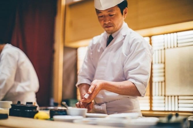 Tokyo Morning Tour : Meiji Shrine, Asakusa and Fish Market - Who should book this morning tour