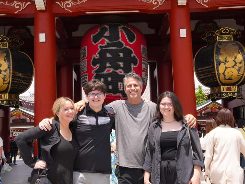Tokyo Morning Tour: Meiji Shrine, Asakusa & Fish Market - Key points at a glance
