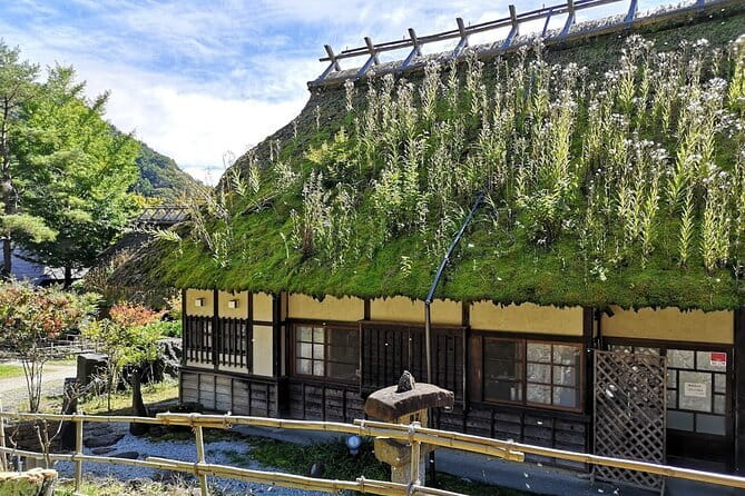 Tokyo: Mount Fuji Must-see Attractions One Day Sightseeing Tour - Saiko Iyashi no Sato Nemba and the old village setting