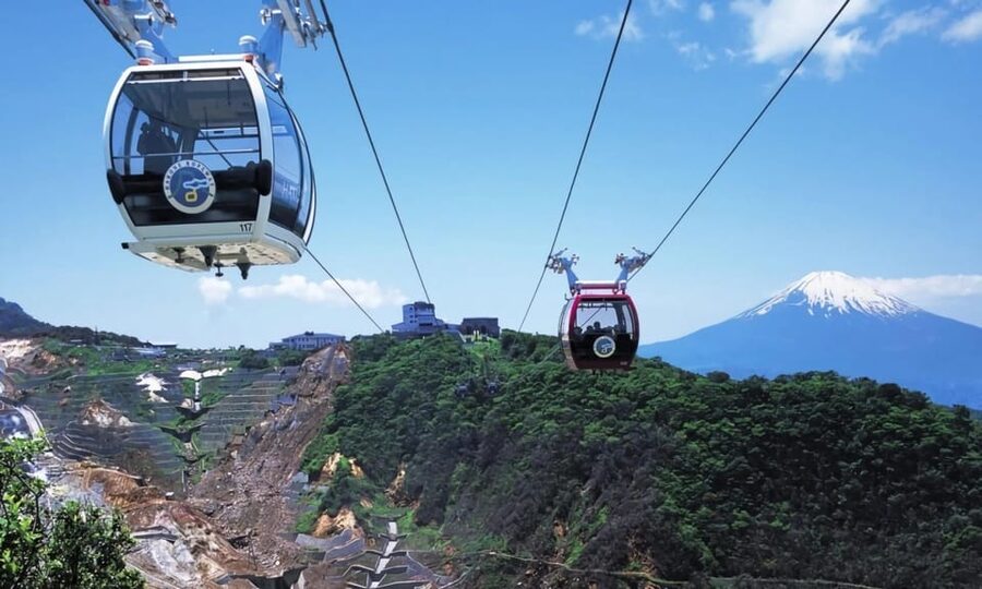 Tokyo: Mt. Fuji 5th St, Gotemba & Hakone by Luxury Bus - Cruising Lake Ashinoko on a pirate ship