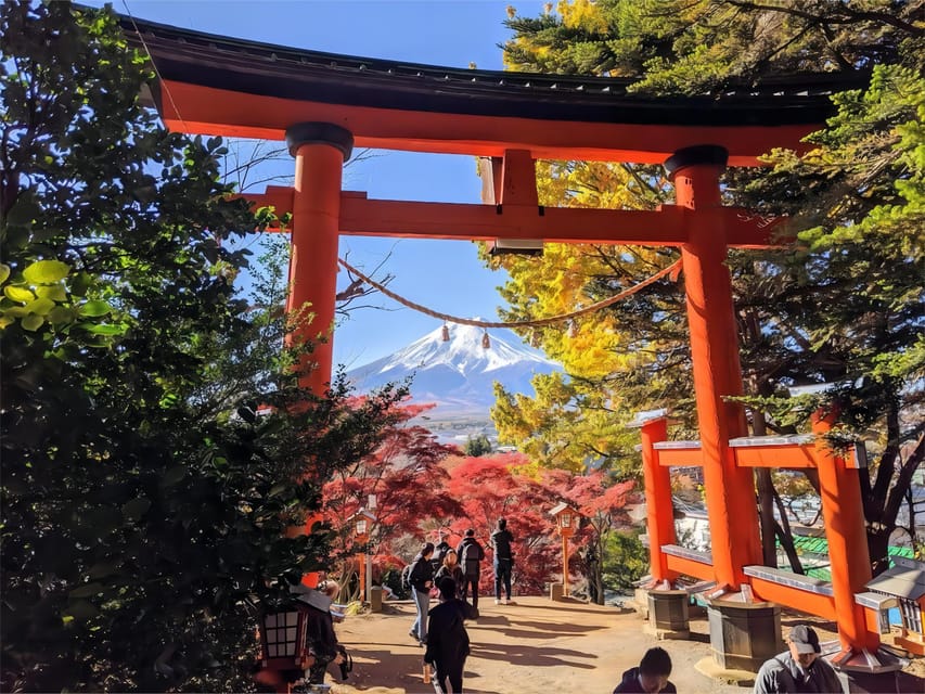 Tokyo: Mt Fuji Lake Kawaguchi & Yamanaka Hot Spring Day Tour - Lake Yamanaka brings open views and fresh air