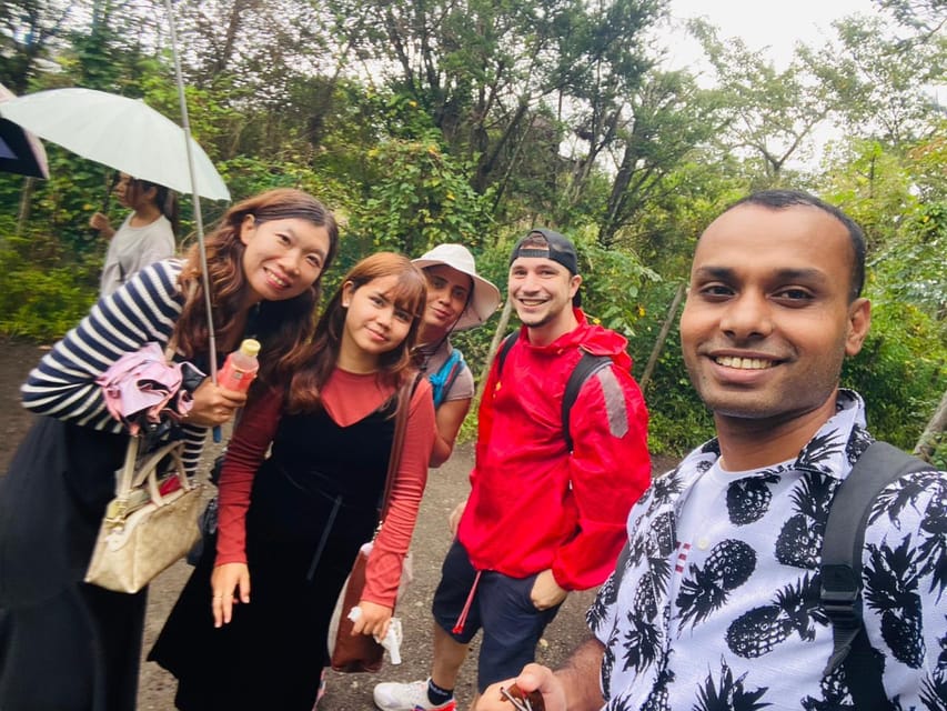 Tokyo: Mt Fuji Lake Kawaguchi & Yamanaka Hot Spring Day Tour - How much guiding should you expect?