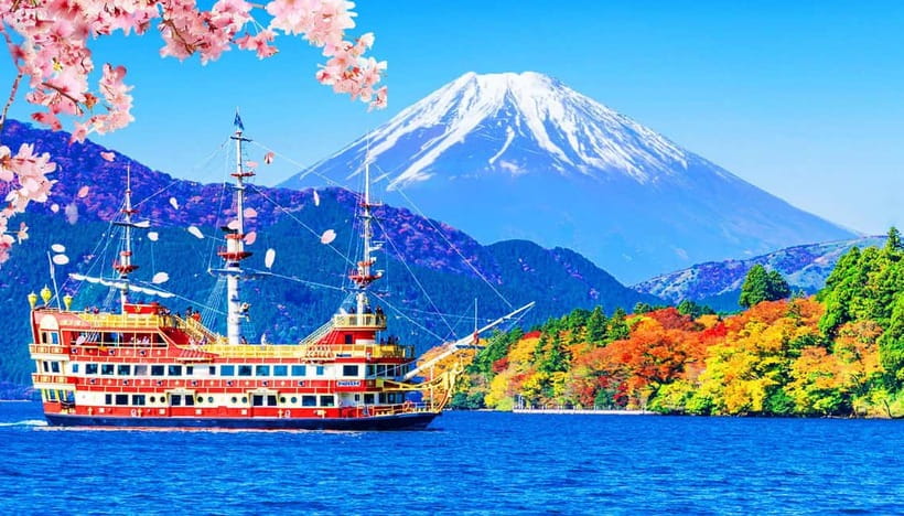 Tokyo: Mt. Fuji Tour, Hakone Ropeway, Owakudani, Lake Ashi - Two hours south from Tokyo