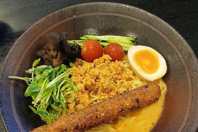 Tokyo: Mt Takao Tour with Ramen and Tattoo-Okay Hot Spring - The Descent Includes More Scenery and More Work
