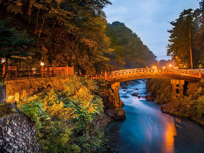 Tokyo: Nikko Private Day Tour With Guide - What the private vehicle changes