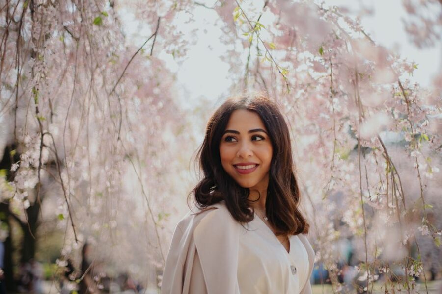 Tokyo: Photo Shoot with a Private Vacation Photographer - Shinjuku, Shibuya, and the value of local advice