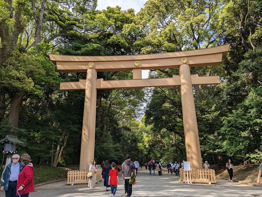 Tokyo: Private 1-Day Sightseeing Tour by Car with Guide - What the sightseeing route can feel like