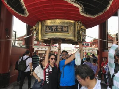 Tokyo: Private Custom Insider Tour with a Local Host - Markets, food stalls, and small lunch stops