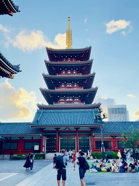 Tokyo: Private & Customizable Tour W/English Speaking Guide - A full day that links Tokyo’s far-flung sights