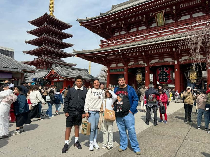 Tokyo: Private Customized 1 day Tour with Local Guides - Meiji Shrine, Harajuku, and Shibuya