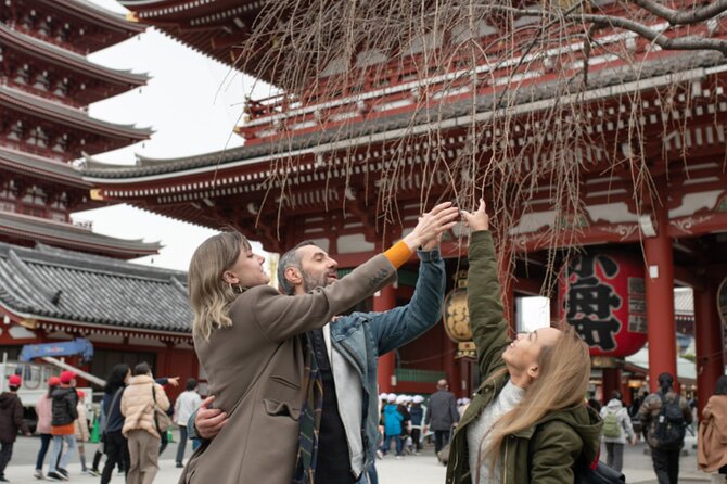 Tokyo Private Full-Day Tour with a Local – Secrets & Highlights - Ueno Park and the calm around its ponds