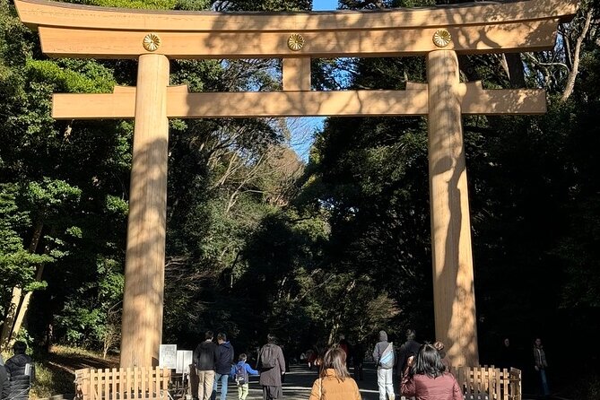 Tokyo Private Guided 1/2-Day Walking Subway Tour English guide - What the private format adds at $136.82 per person
