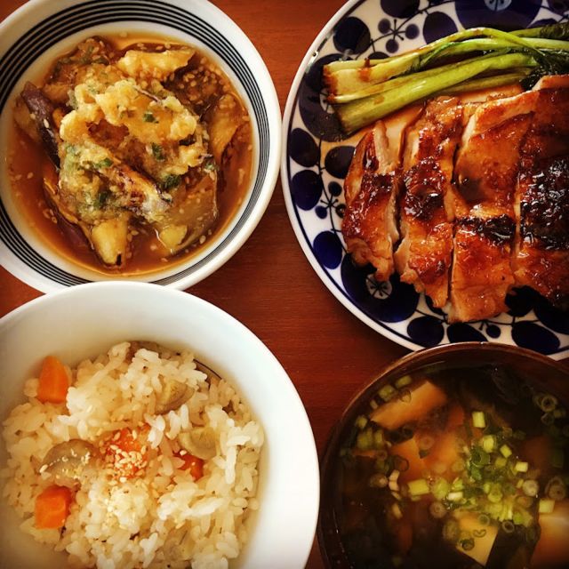 Tokyo: Private Japanese Cooking Class with a Local Chef - Sitting down to eat what you made