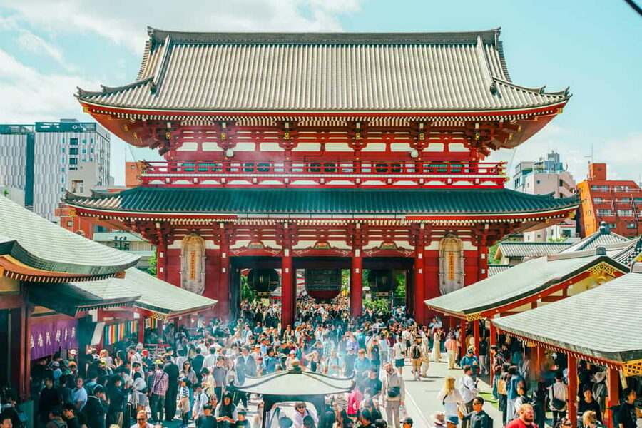 Tokyo Private Local Walking Tour (Must See Places in 1 Day) - Why the guide matters more than the checklist