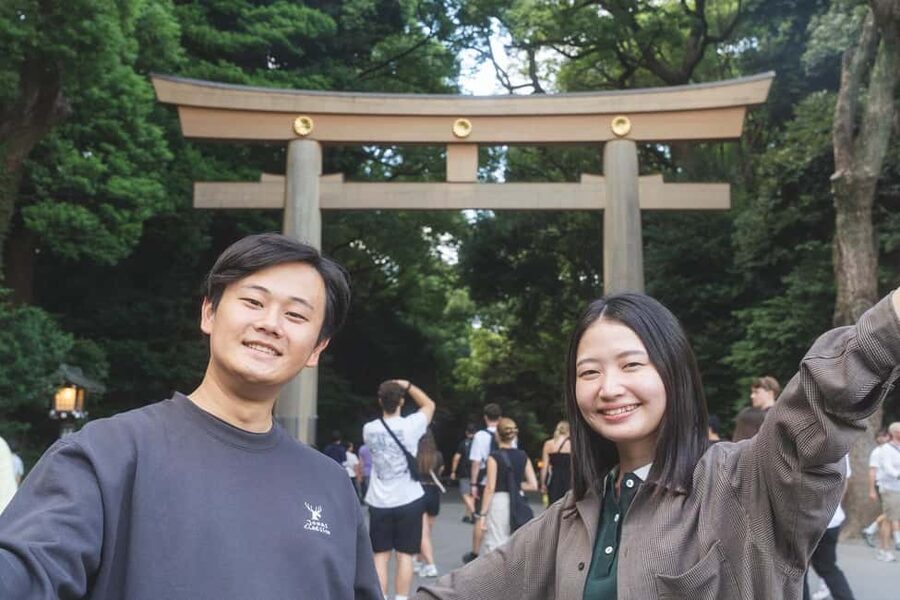Tokyo: Private Meiji Shrine & Harajuku Highlights Tour - Why this short Harajuku tour works