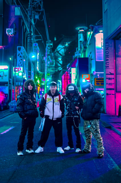 Tokyo Private photo tour with Nightstreet Neon photographer - Night neon and the cyberpunk side of Tokyo