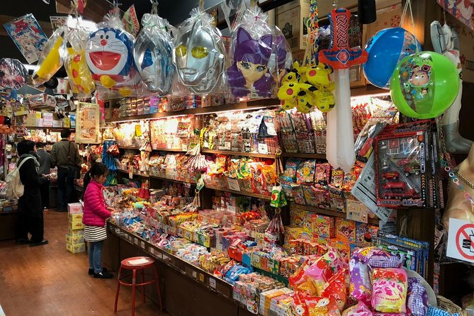 Tokyo Private Shopping Tour with a Local – Unique & Quirky Finds - Shinjuku for department stores and useful oddities