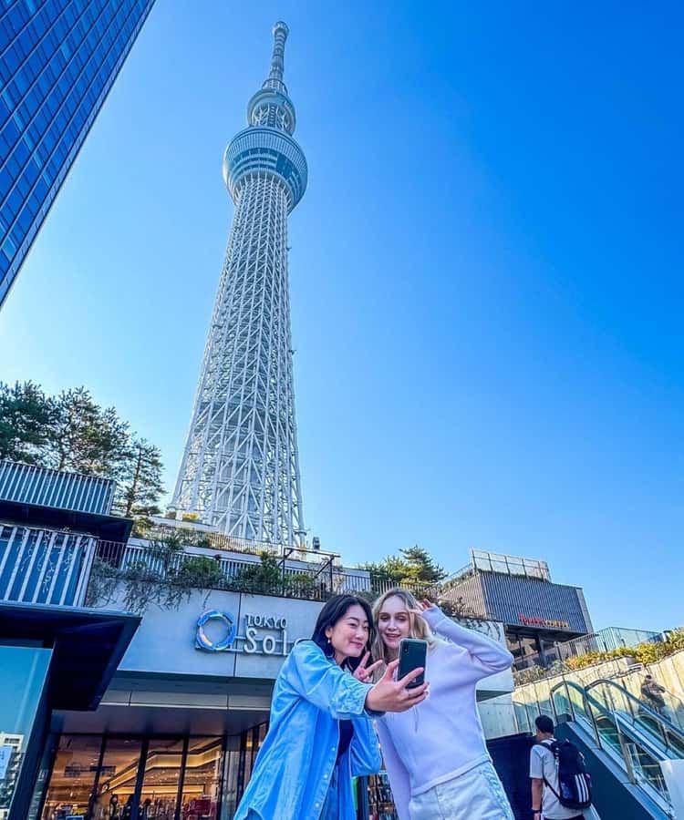 Tokyo Private Tour English Pro Guide By Luxury Vehicle - Shinjuku, Ginza, and Tokyo’s Modern Face