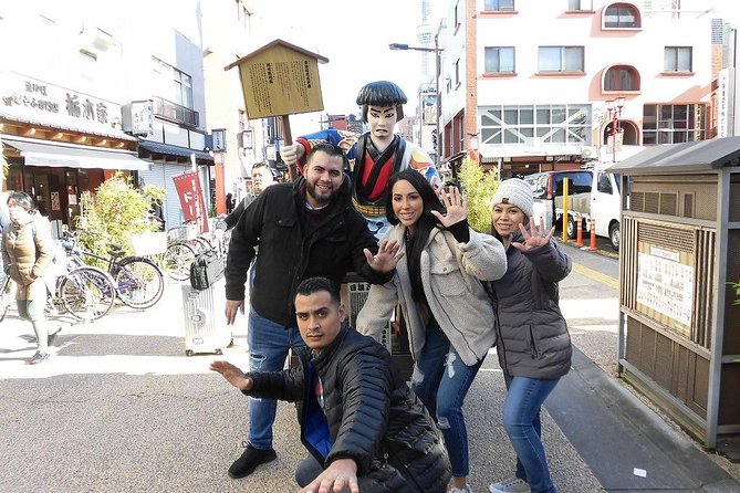 Tokyo Private Tour to Learn History and Shinto - The private format and the guides