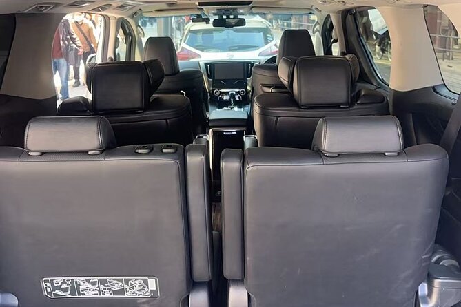 Tokyo Private Transfer from or to Narita Airport (NRT) - Hotel pickups for the return to Narita