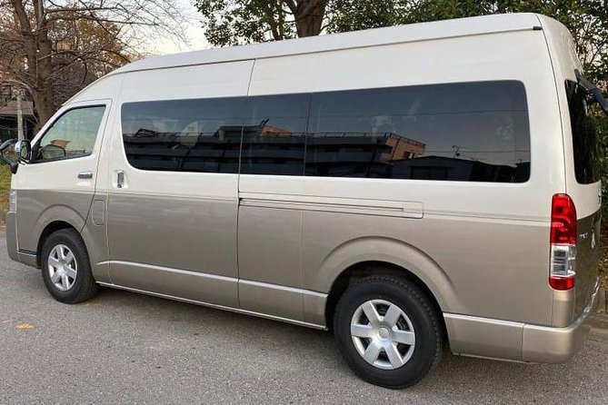Tokyo private transfer to Haneda Airport (HND) - The ride to Haneda takes 30 minutes to an hour