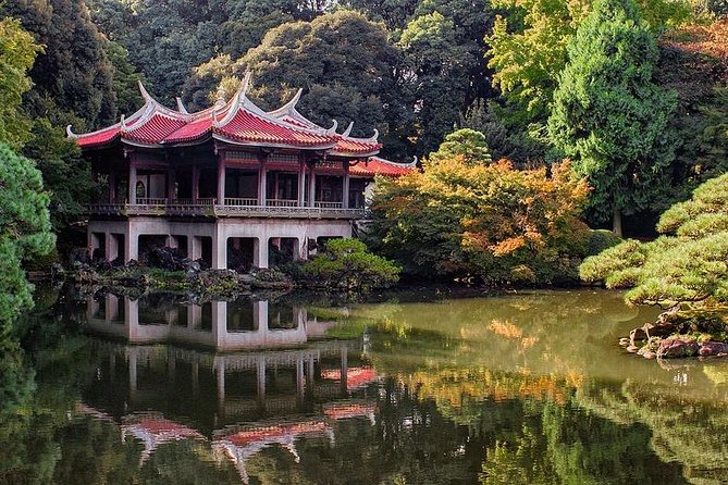 Tokyo: Private Walking Tour with a Local - Key points to know before booking