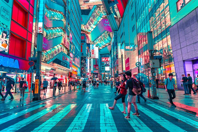 Tokyo: Private Walking Tour with a Local - Food, cafés, markets, and local suggestions