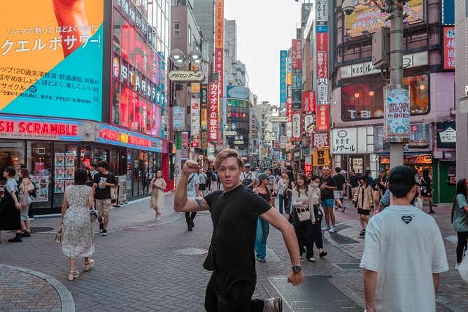 Tokyo Private Walking Tour With Fresh Eyes, Local Hearts - Gardens for a quieter side of Tokyo