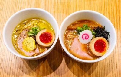 Tokyo: Ramen Tasting Tour with 6 Mini Bowls of Ramen - Three shops and three different ramen lessons