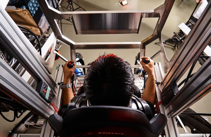 Tokyo: Robot Piloting Attraction Ticket - Getting there and timing your visit