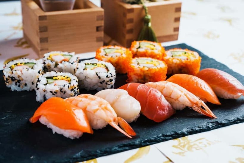 Tokyo: Roll and Authentic Sushi Making Class in Asakusa - Why this class works well in Asakusa