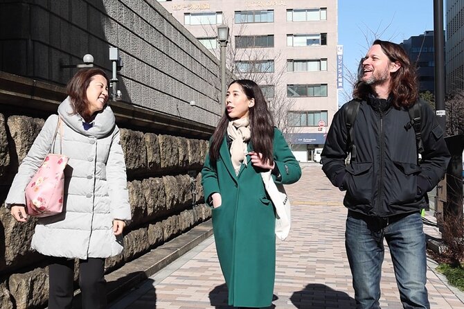 Tokyo's Imperial Palace & Nihonbashi Tour - Starting at Tokyo Station and entering the Imperial Palace grounds