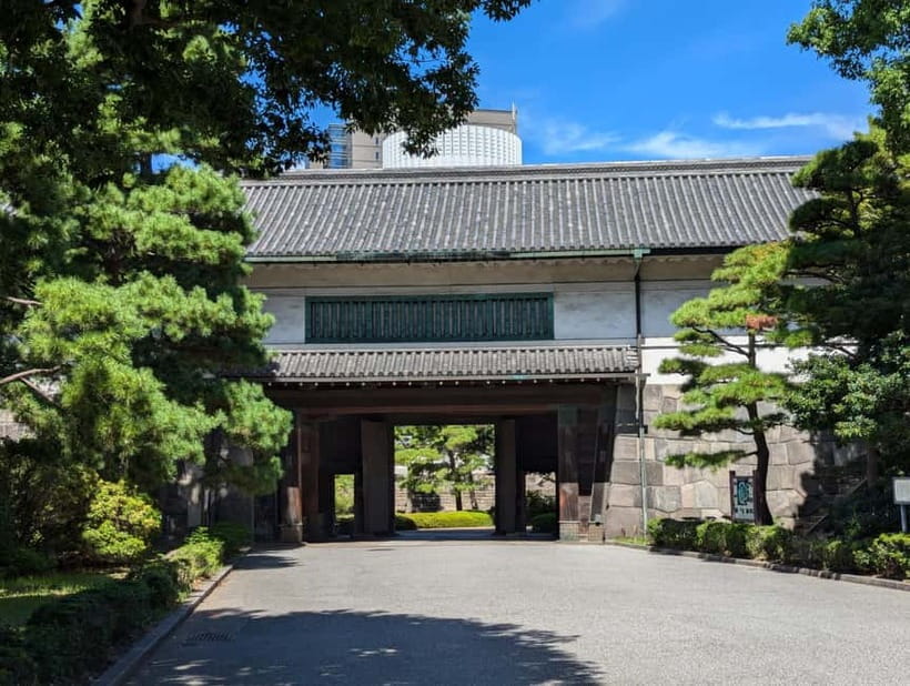Tokyo: Samurai History Walking Tour - What John adds to the experience