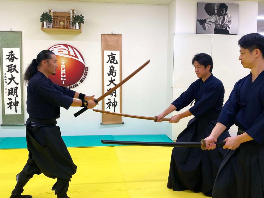 Tokyo:Samurai Training : Swords, Bushido & Mental Discipline - Learning One Samurai Combat Kata