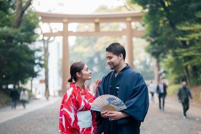 :Tokyo,Shibuya /Meiji Shrine tour in KIMONO/English-friendly - Why Meiji Shrine Works So Well in a Kimono