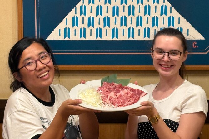 Tokyo Shinjuku Bar Hopping –Wagyu , Ramen & 7 Dishes - Second stop: wagyu sukiyaki and ramen